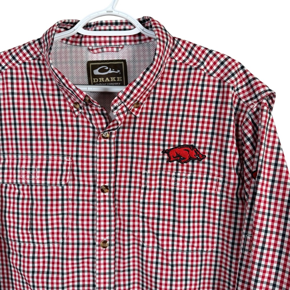 Drake Waterfowl Arkansas Razorbacks Fishing Shirt Mens L Red Gingham Vented L/S